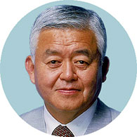 伊部　幸顕氏