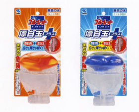「ブルーレット漂白玉プラス」オレンジの香り（左）とミントの香り（右）