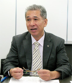 hln200908190201 ベルシステム24の渡辺本部長