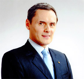 hln201001290201 フィリップ・フォシェ氏