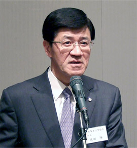 庄田隆氏