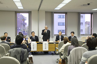 日本医学会会見