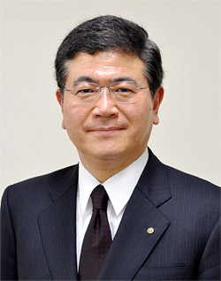 hln201004050101 新宅新社長