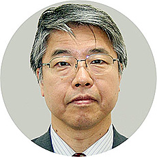 平山氏