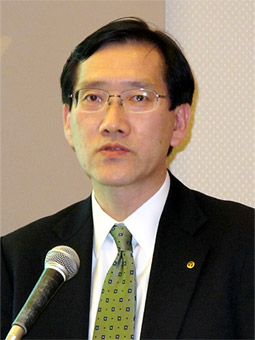 梅村氏