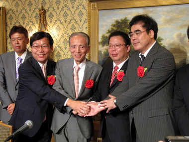 hln201108190301