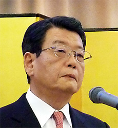 上山氏