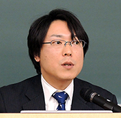 中野氏