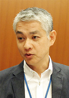 原田氏