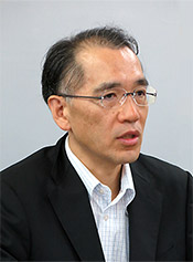 鎌田氏