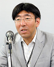 佐藤氏