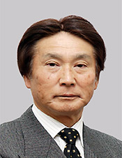 菊地眞氏