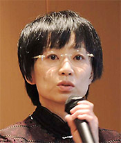 伊藤氏