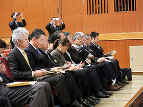 24日に仙台市で開かれた中医協公聴会