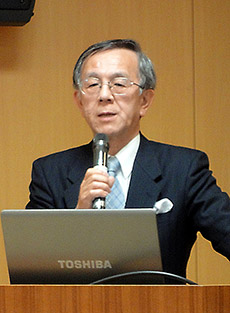 吉岡氏