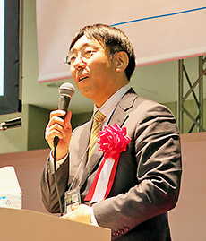 佐藤氏