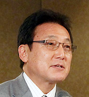 樋口氏