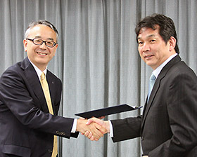 手代木氏(左)と榑林氏