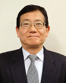 山田耕蔵氏