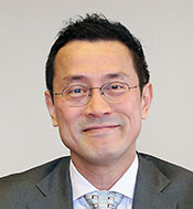 松村氏