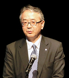 講演する塩野義製薬・手代木功社長