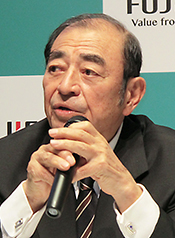 古森氏