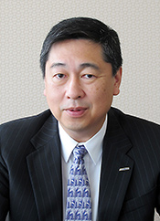 長谷川氏