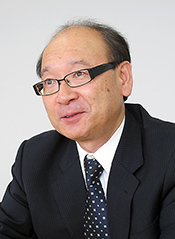 川端氏