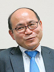 神田氏