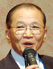 鎌滝哲也氏