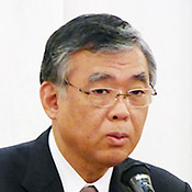 山本氏