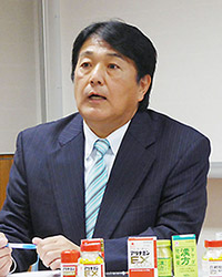 杉本氏