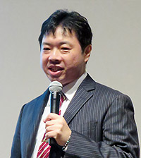 黒田氏