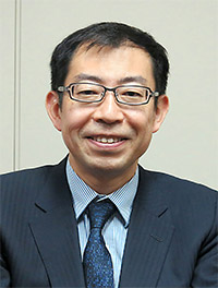 川上純一副会長