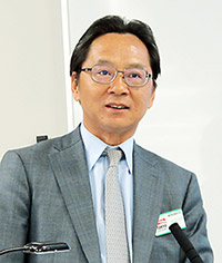 厳氏