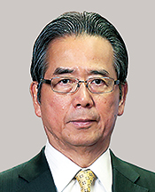 前川重信氏