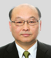 二川一男氏