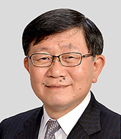 安田氏