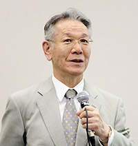 鈴木憲史氏