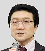 駒形氏