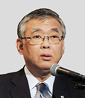 山本氏