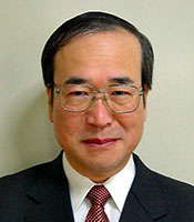 川原章氏