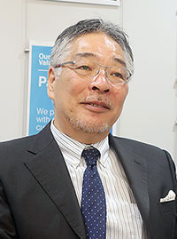 市川宏司氏