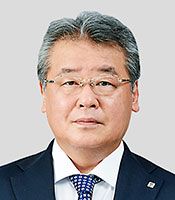 井上眞氏