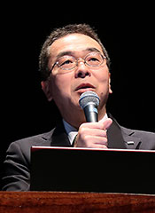 佐藤大作氏