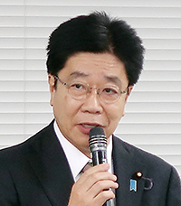 加藤勝信厚労相