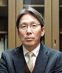 佐野茂樹薬学部長