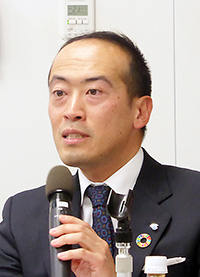 小林章浩氏