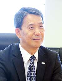 青野吉晃社長