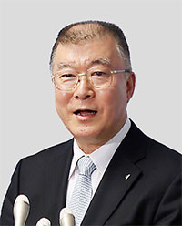 釜萢敏氏